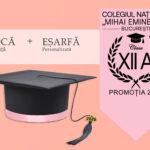 Tocă simplă și eșarfă absolvire personalizată Roz + Diplomă Gratis